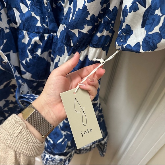 NWT Joie Blue White Floral puff sleeve flare Dress 4 short sleeve - Picture 5 of 9